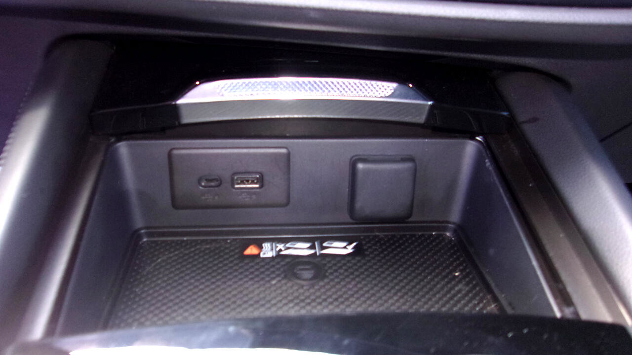 Used 2024 Buick Envision Sport Touring image 11