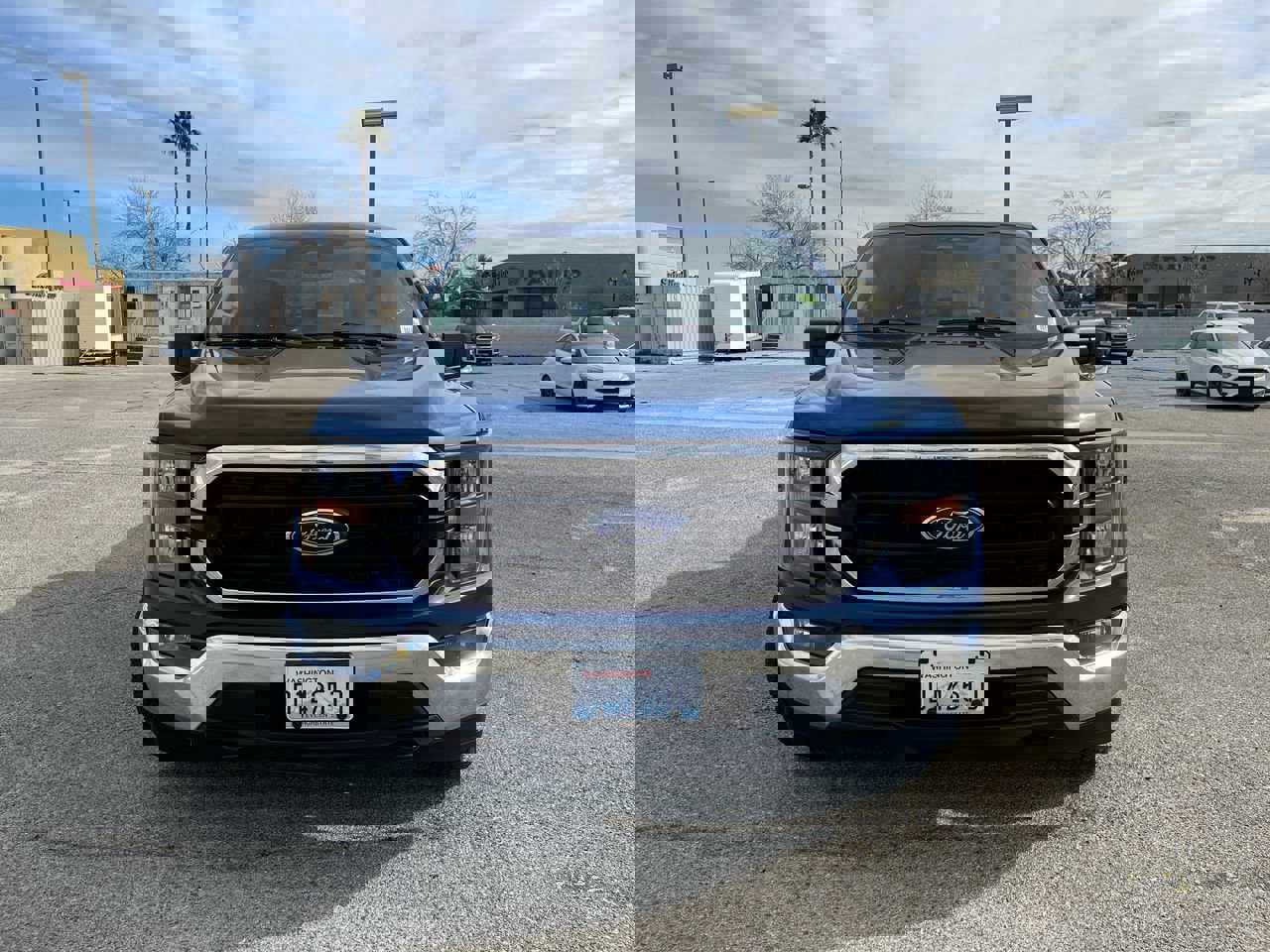 Used 2023 Ford F150 XLT image 3