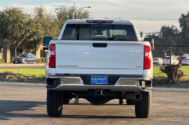 Used 2021 Chevrolet Silverado 2500 LTZ w/ LTZ Premium Package image 5