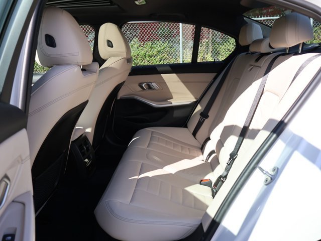 Used 2023 BMW 330e xDrive w/ M Sport Package AWD/4WD image 23