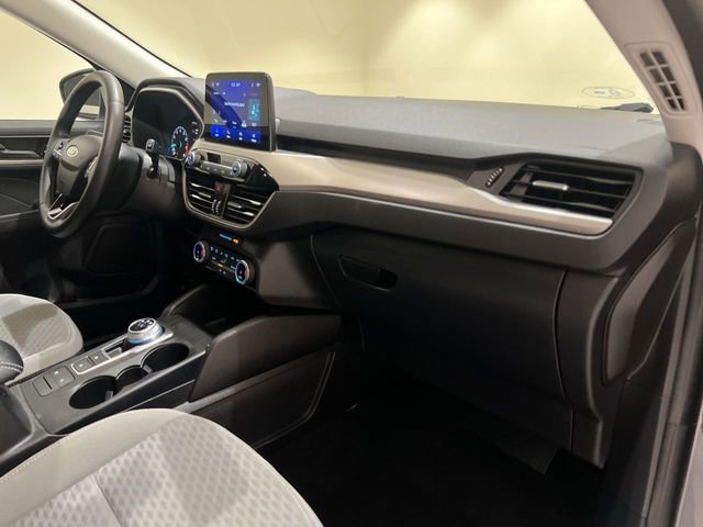 Certified 2022 Ford Escape SE w/ SE Sport Appearance Package FWD image 24