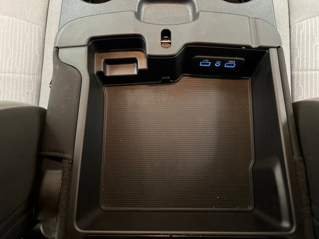 Used 2024 RAM 1500 Classic SLT image 32