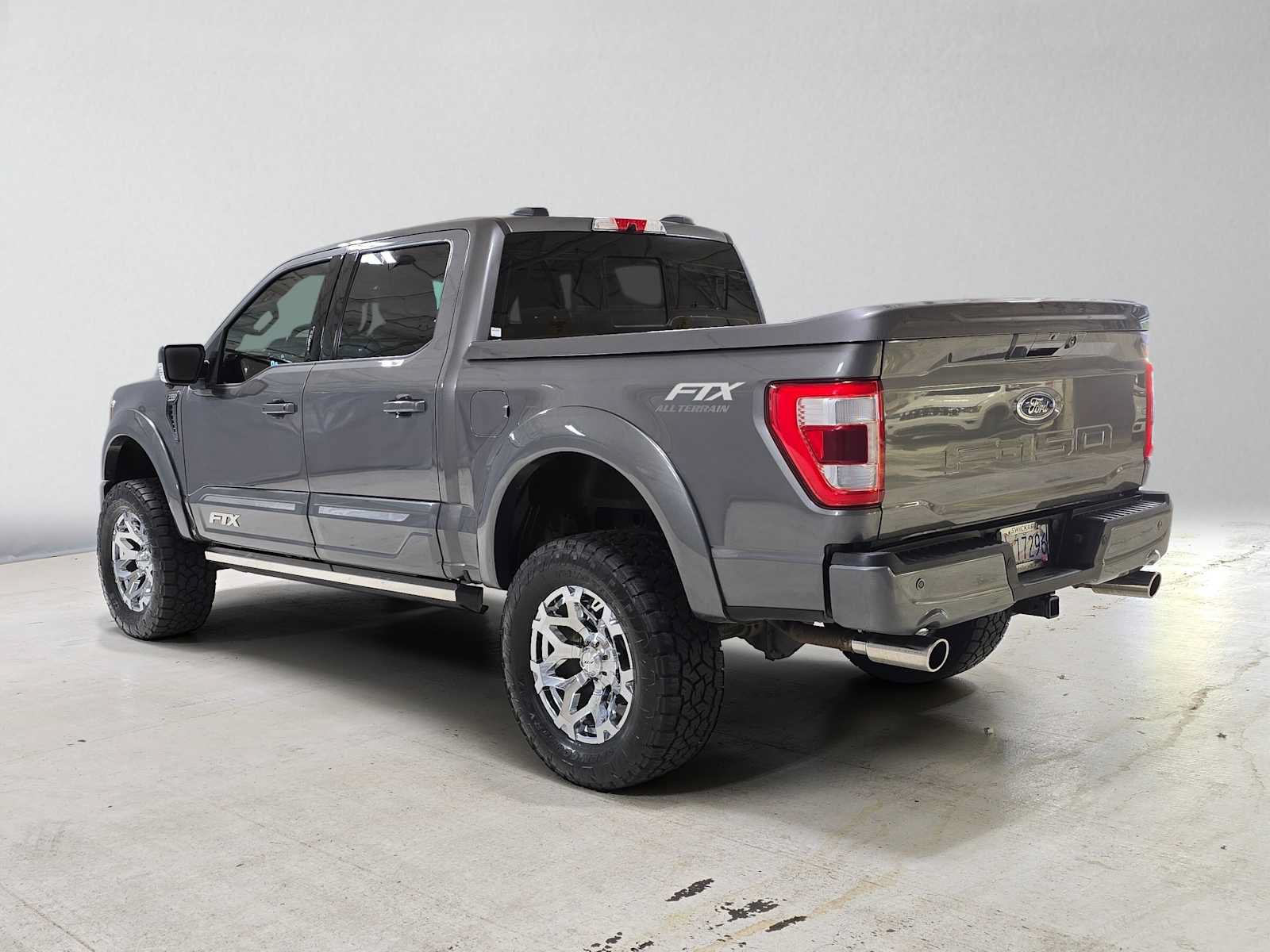Used 2022 Ford F150 Lariat w/ Equipment Group 502A High AWD/4WD image 5