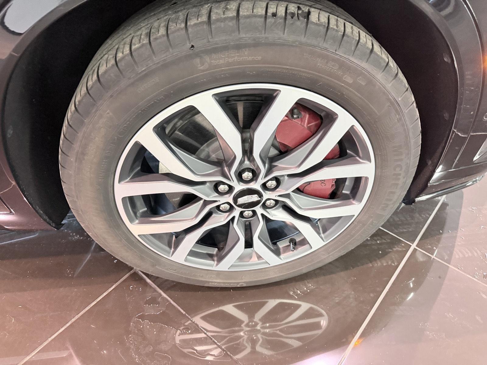 Used 2024 Cadillac XT6 Sport w/ Technology Package AWD/4WD image 48