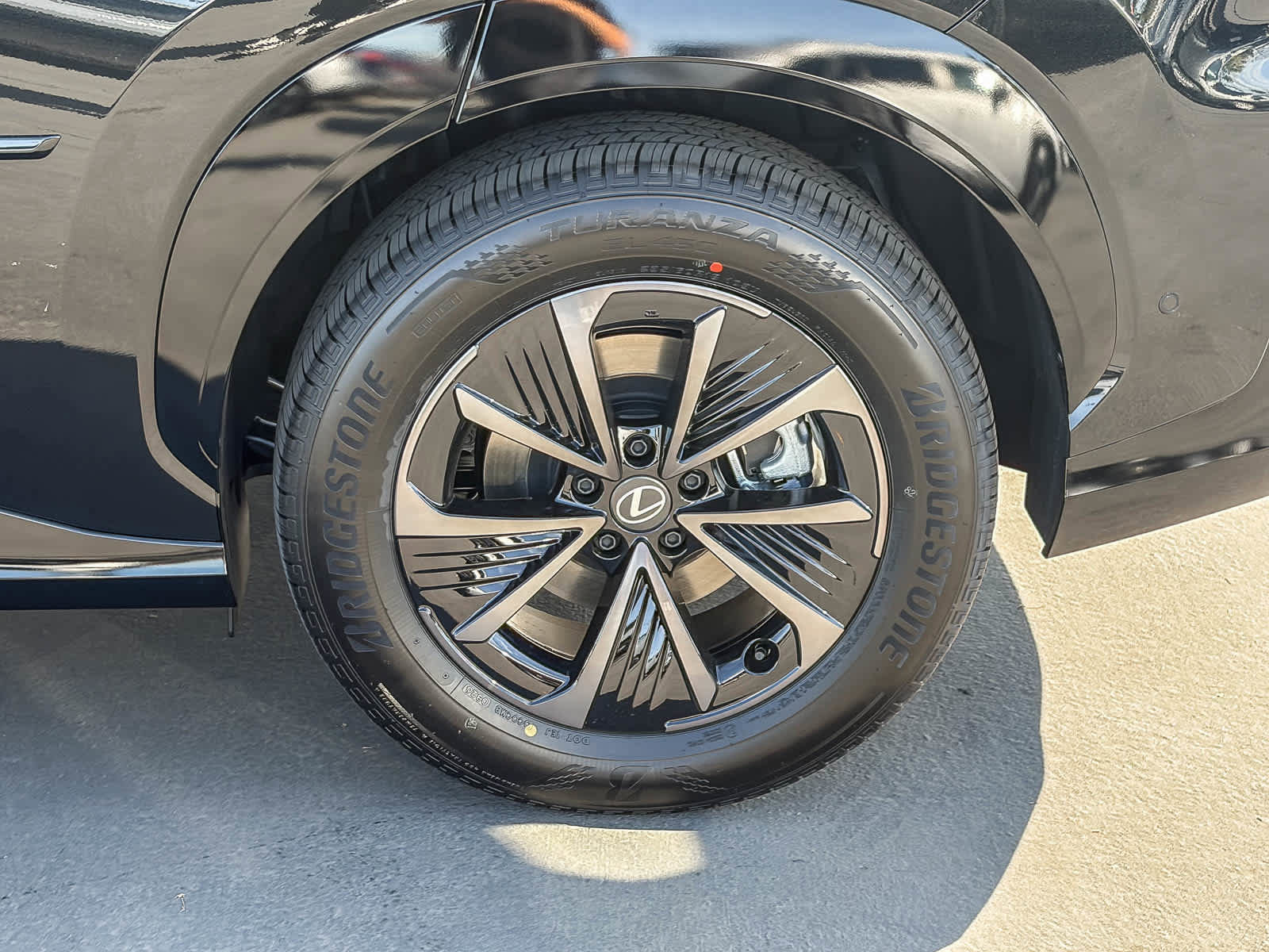 New 2026 Lexus RZ 350e Premium image 16