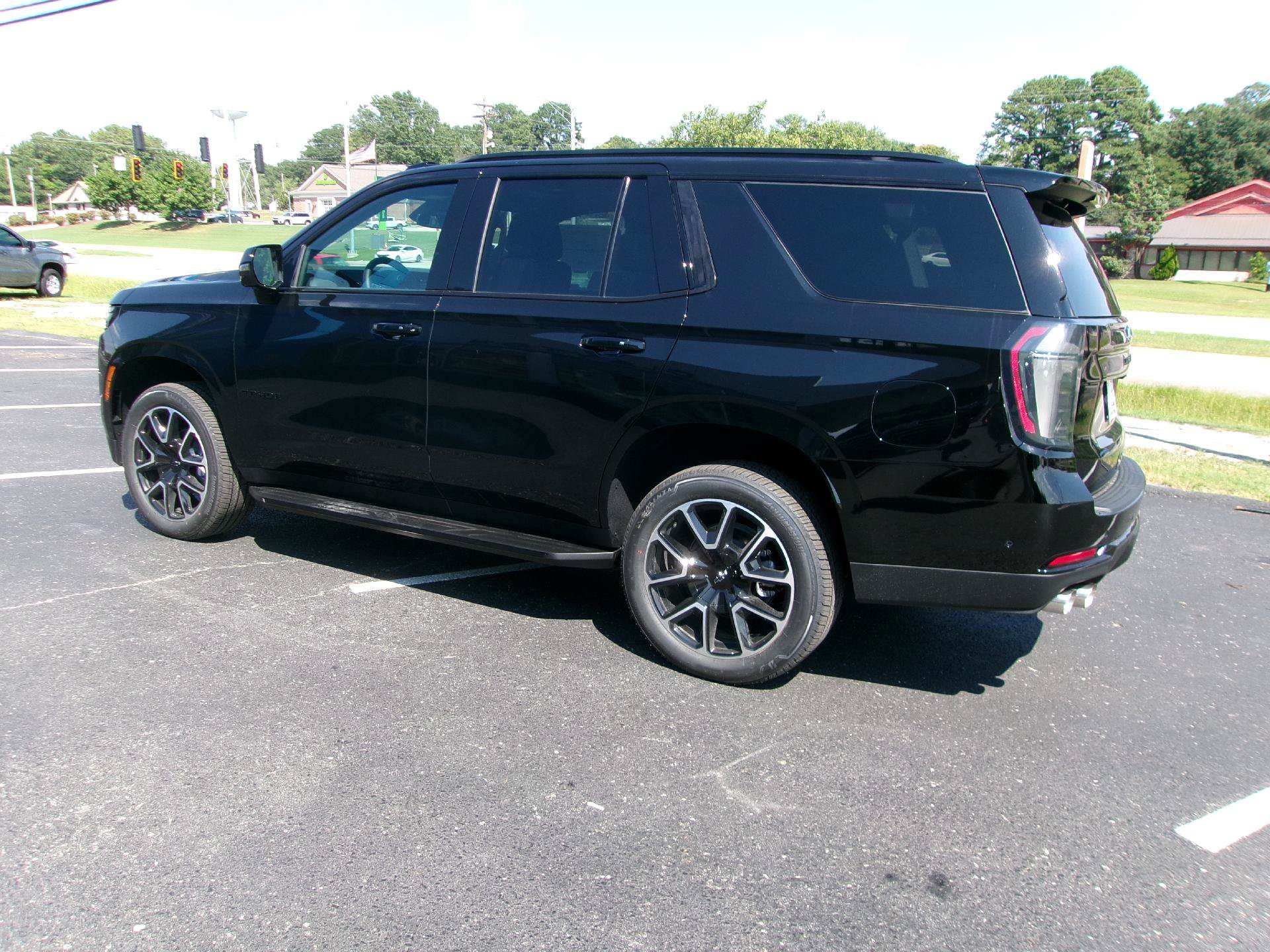 New 2026 Chevrolet Tahoe RST w/ Comfort Package AWD/4WD image 5