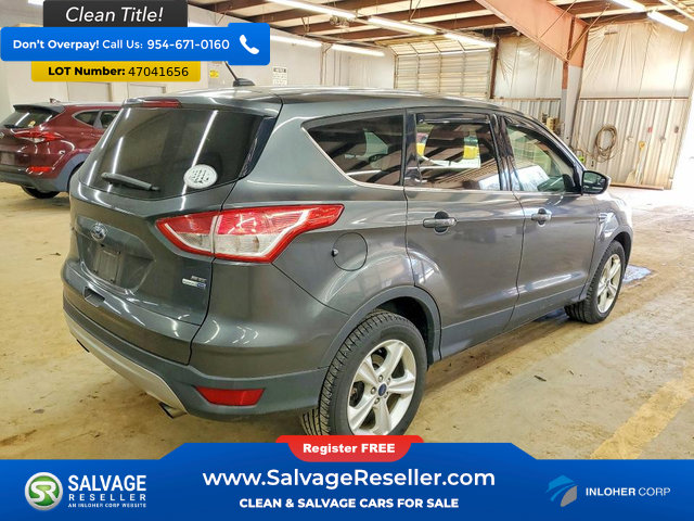 Used 2015 Ford Escape SE image 4