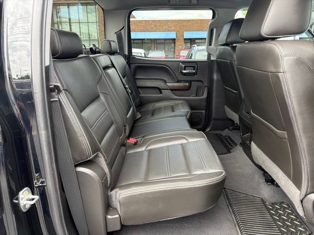 Used 2019 GMC Sierra 2500 Denali w/ Duramax Plus Package AWD/4WD image 16