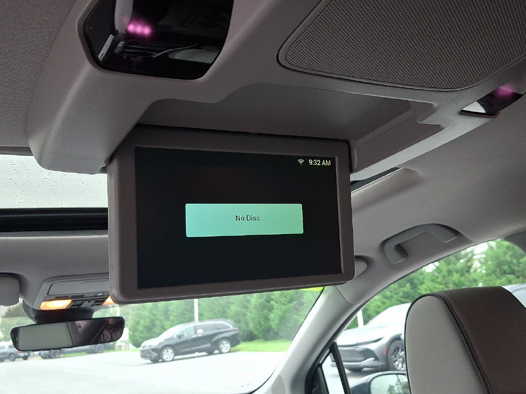 Used 2024 Honda Odyssey Elite image 12