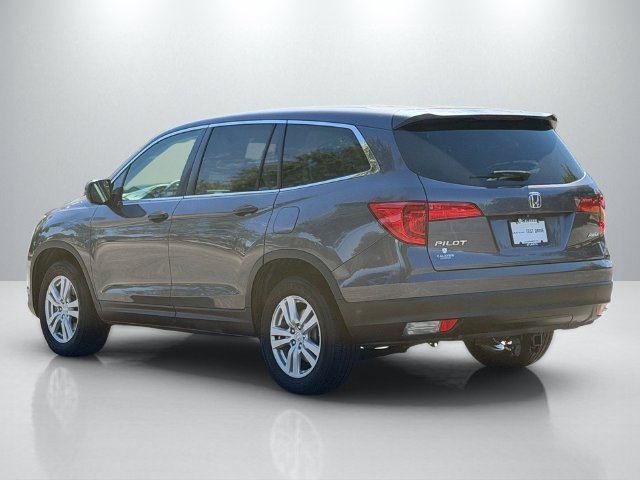Used 2018 Honda Pilot LX image 5