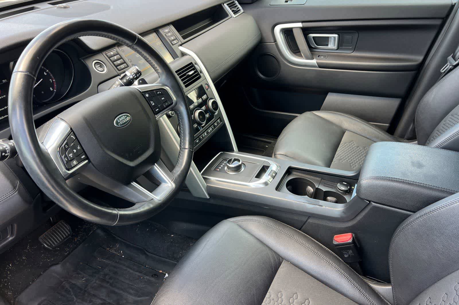 Used 2018 Land Rover Discovery Sport SE AWD/4WD image 14
