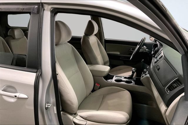 Used 2019 Kia Sedona LX FWD image 7