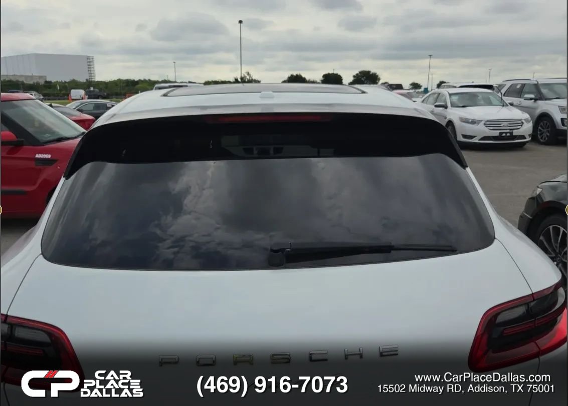 Used 2018 Porsche Macan AWD/4WD image 7