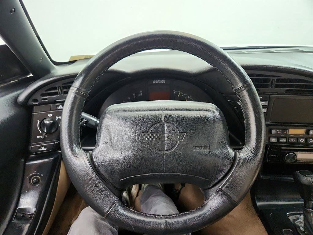 Used 1992 Chevrolet Corvette Convertible RWD image 16