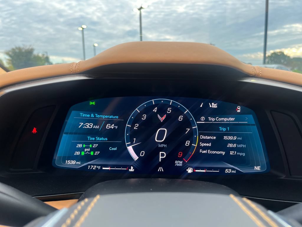 Used 2025 Chevrolet Corvette Z06 RWD image 12