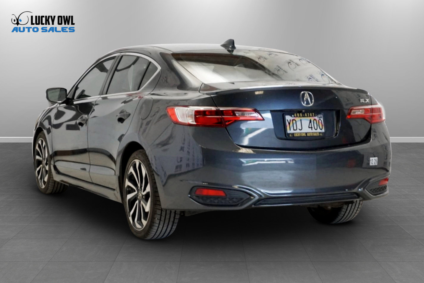 Used 2016 Acura ILX FWD image 5