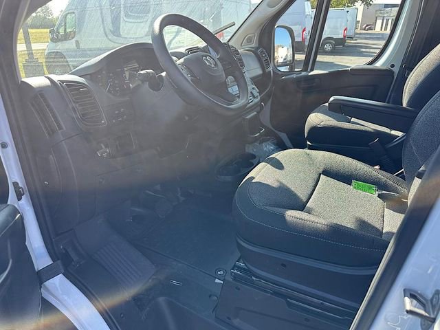 New 2024 RAM ProMaster 2500 w/ Convenience Group image 15