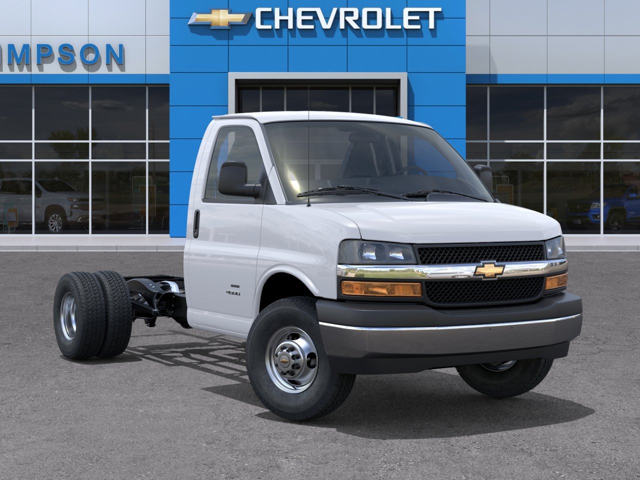 New 2026 Chevrolet Express 3500 w/ Power Convenience Package RWD image 32