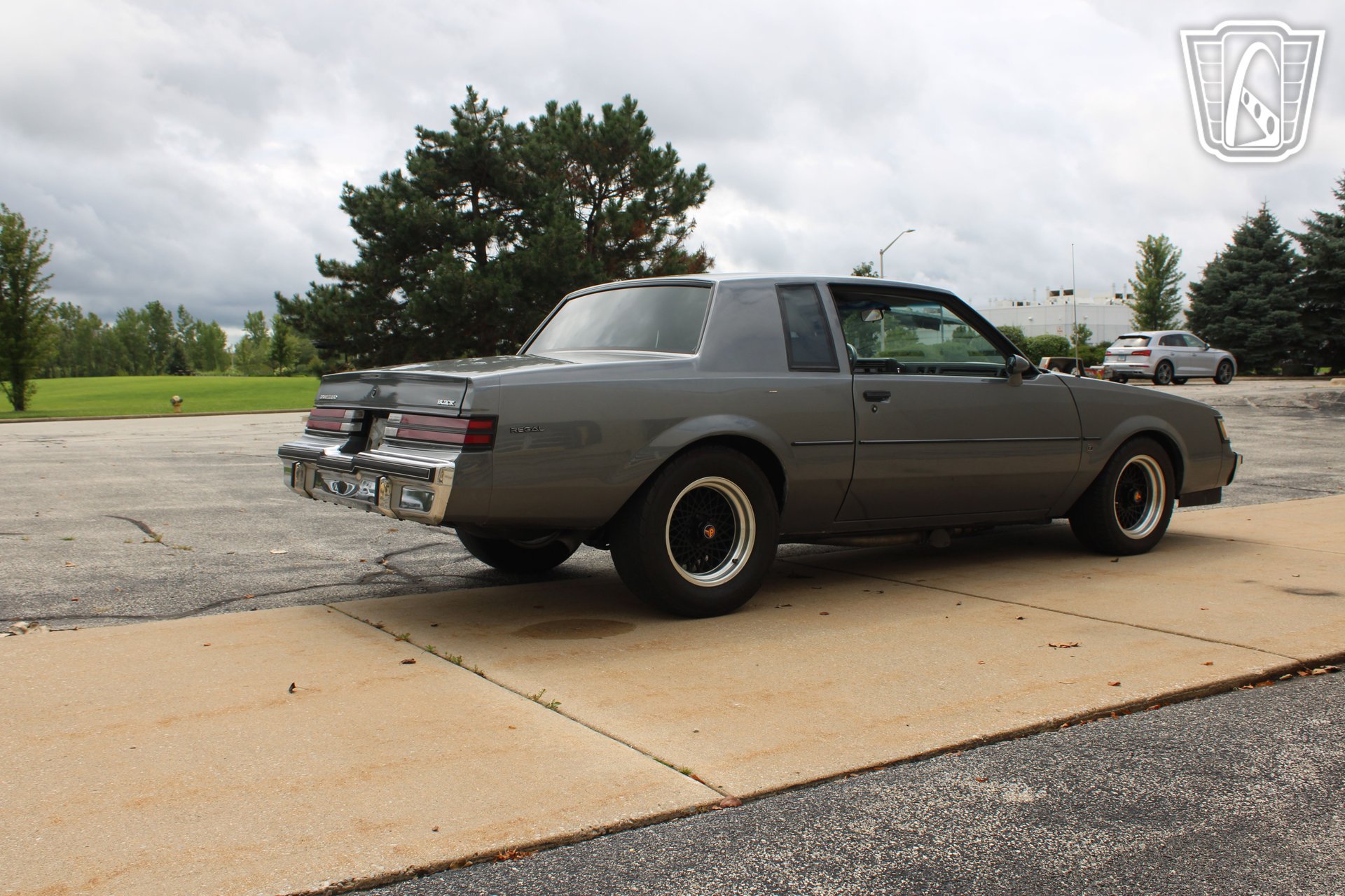 Used 1987 Buick Regal Coupe RWD image 5