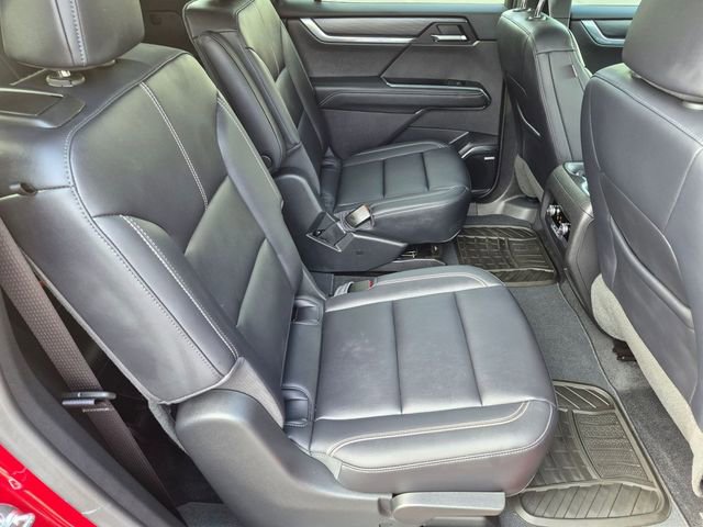 Used 2024 GMC Acadia Elevation FWD image 19