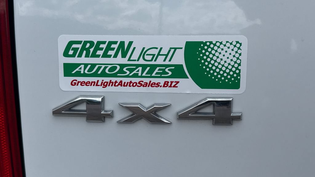 Used 2015 Jeep Patriot Latitude AWD/4WD image 13