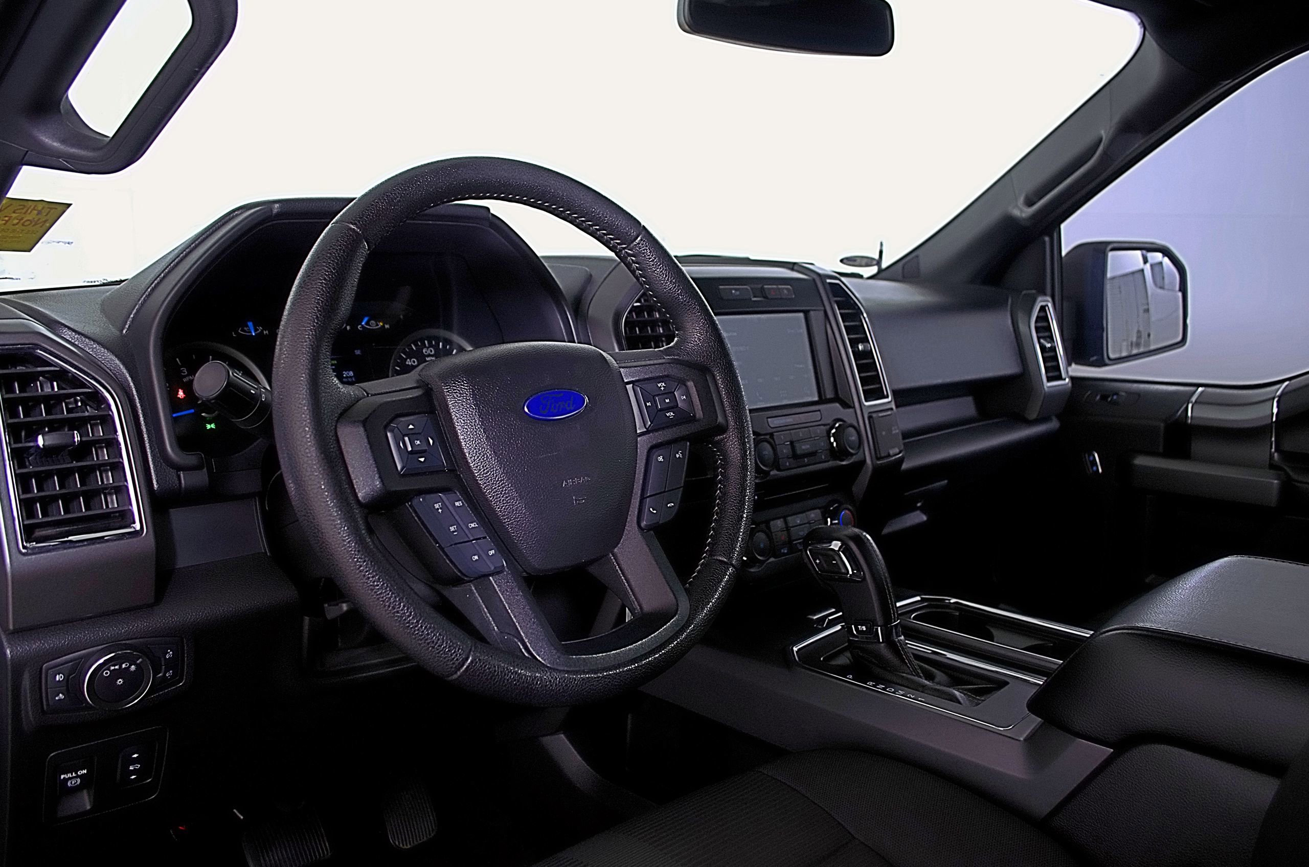 Used 2016 Ford F150 XLT w/ Equipment Group 302A Luxury image 19