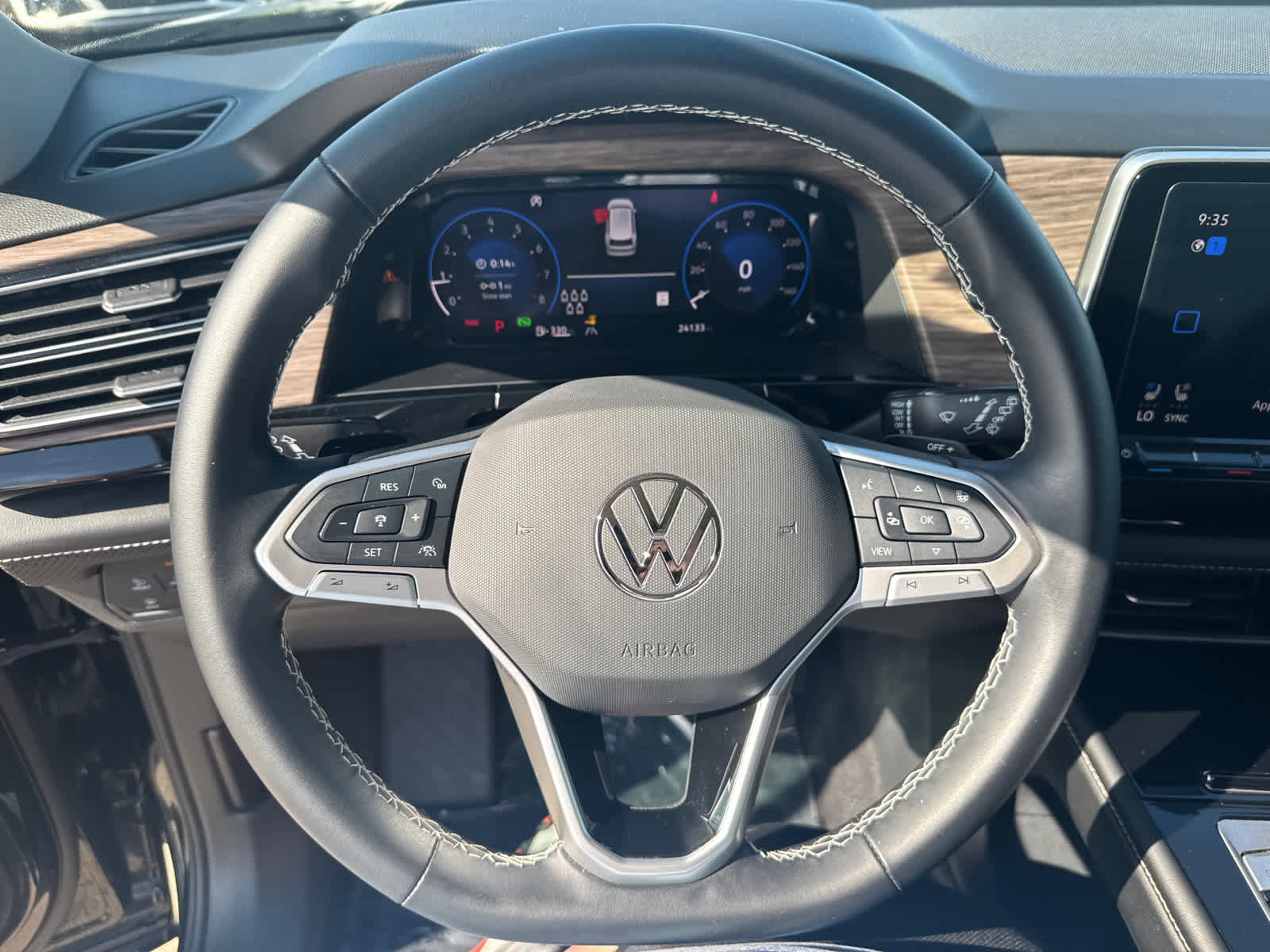 Certified 2024 Volkswagen Atlas SEL image 16