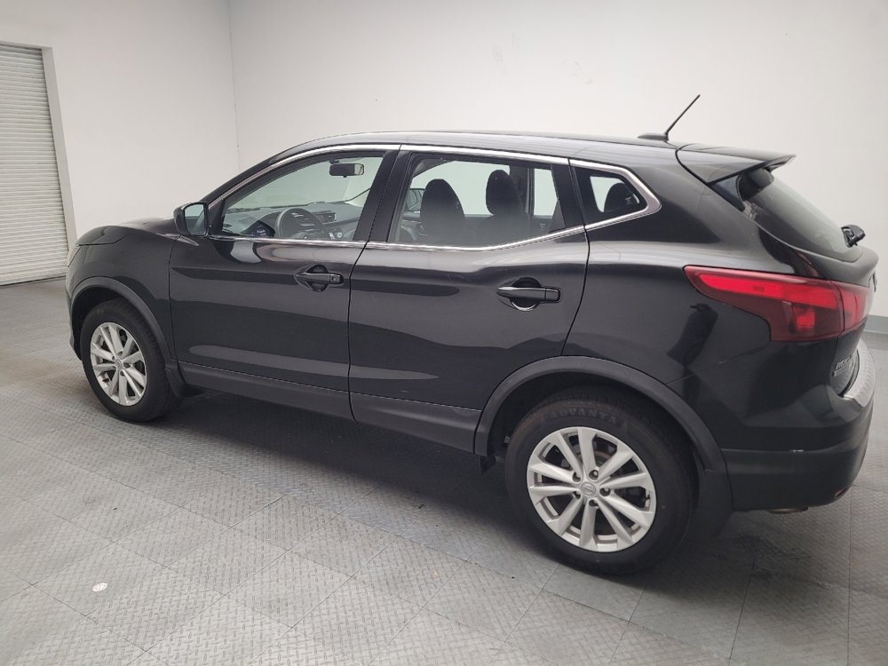 Used 2018 Nissan Rogue Sport S w/ S Appearance Package image 3