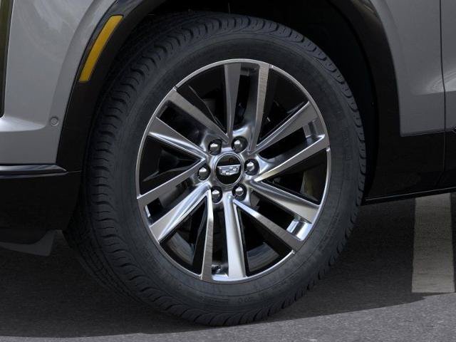 New 2026 Cadillac Vistiq Sport w/ LPO, Floor Liner Package AWD/4WD image 9