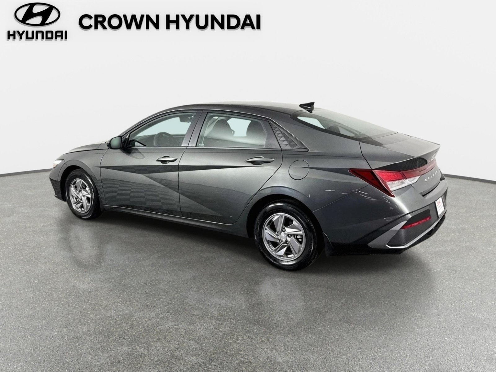 Certified 2025 Hyundai Elantra SE FWD image 7