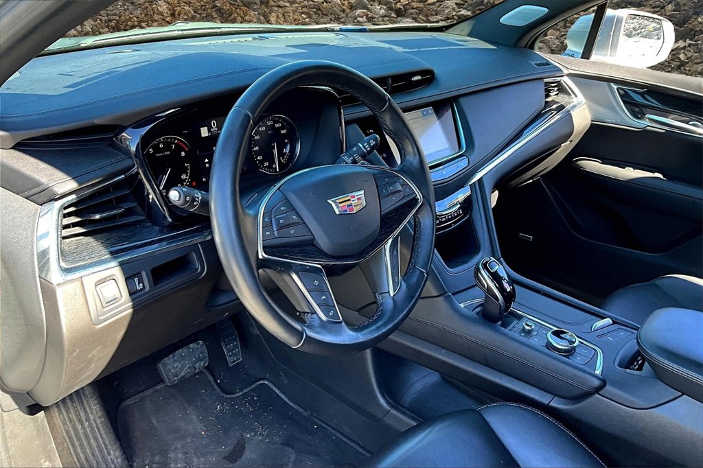 Used 2020 Cadillac XT5 Premium Luxury image 12