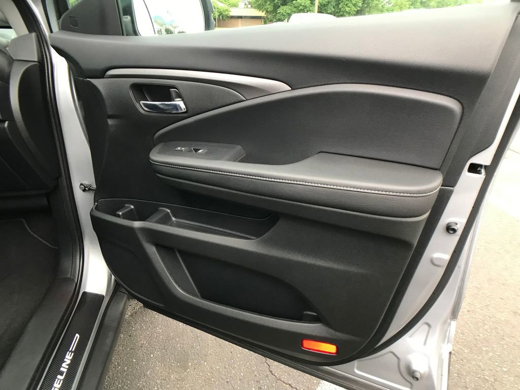 Certified 2024 Honda Ridgeline RTL image 31