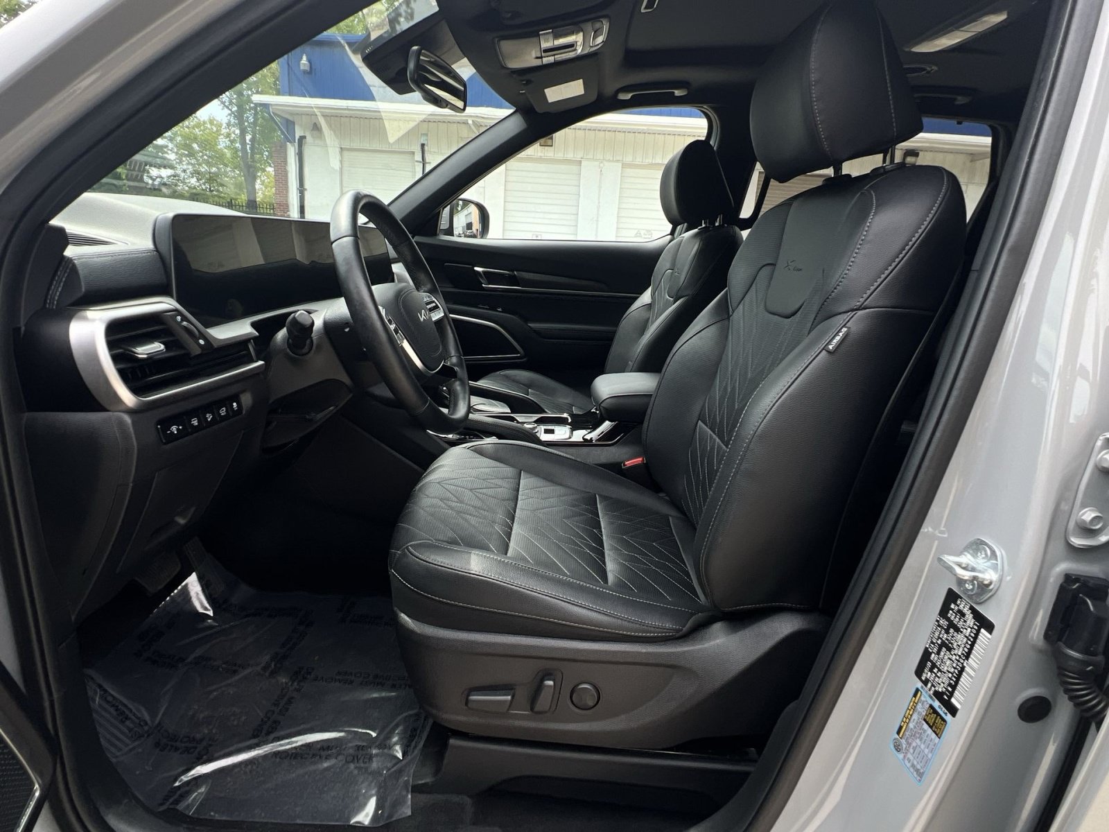 Used 2024 Kia Telluride EX X-Line AWD/4WD image 18