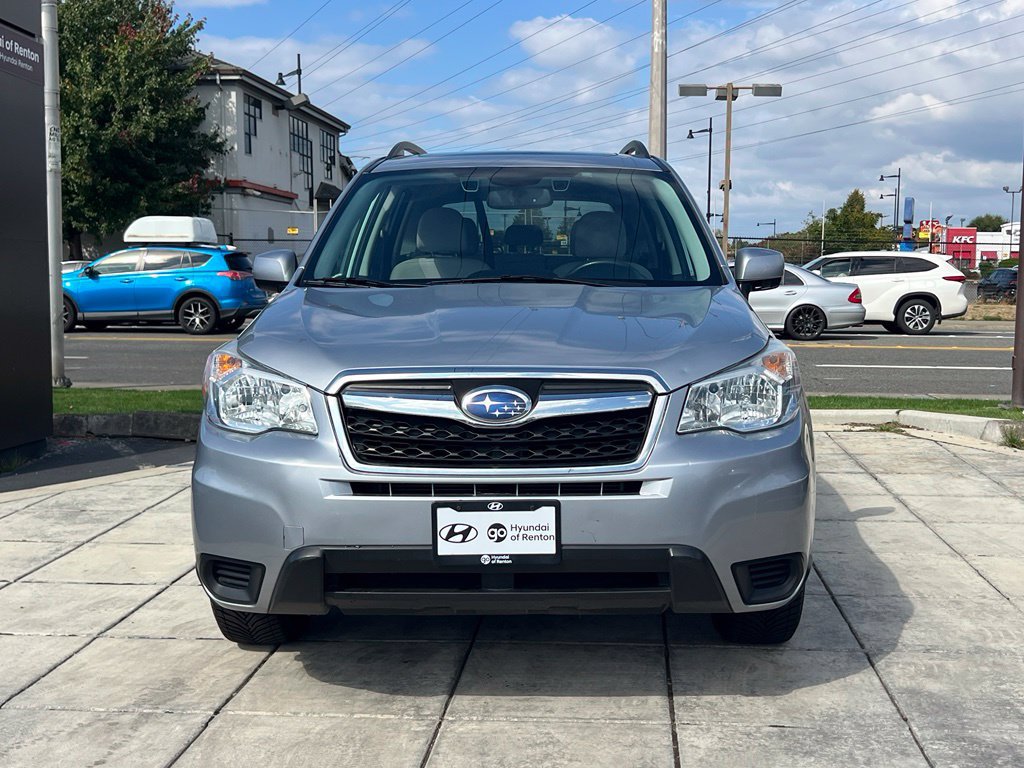 Used 2015 Subaru Forester 2.5i Premium AWD/4WD image 6