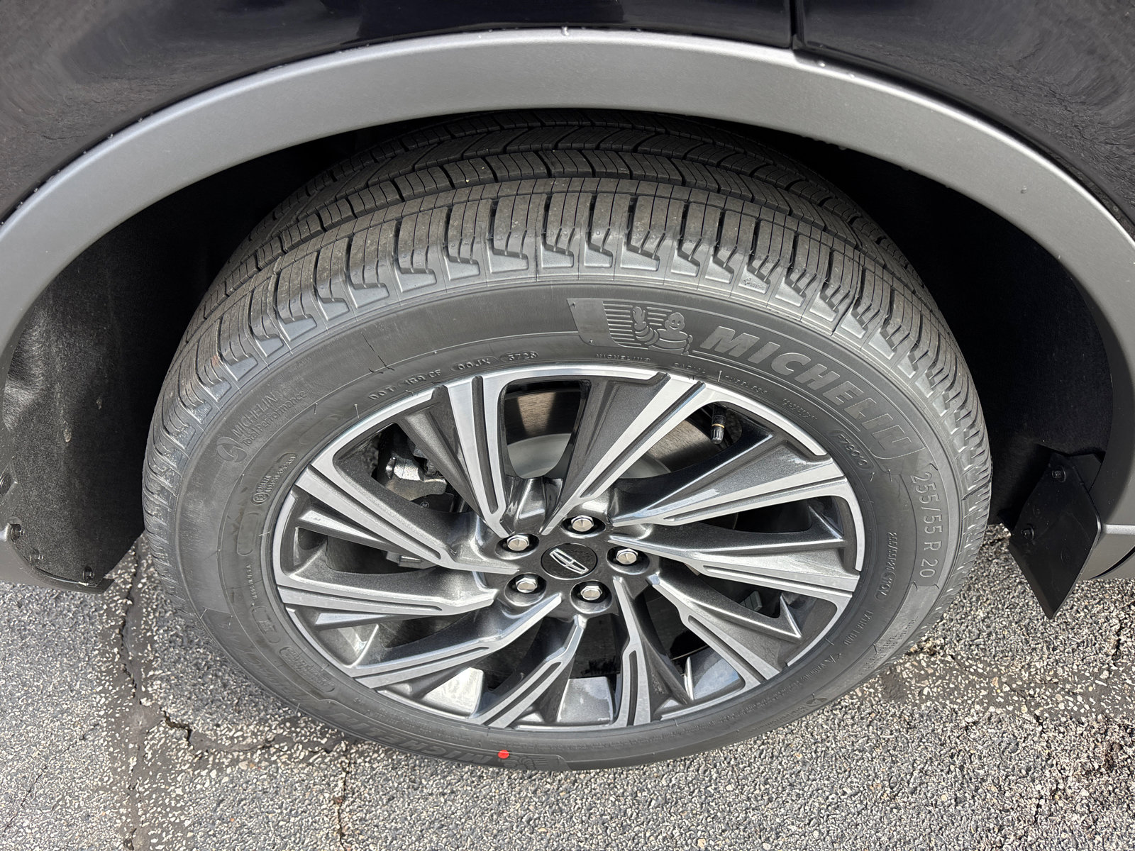 New 2026 Lincoln Aviator AWD image 10