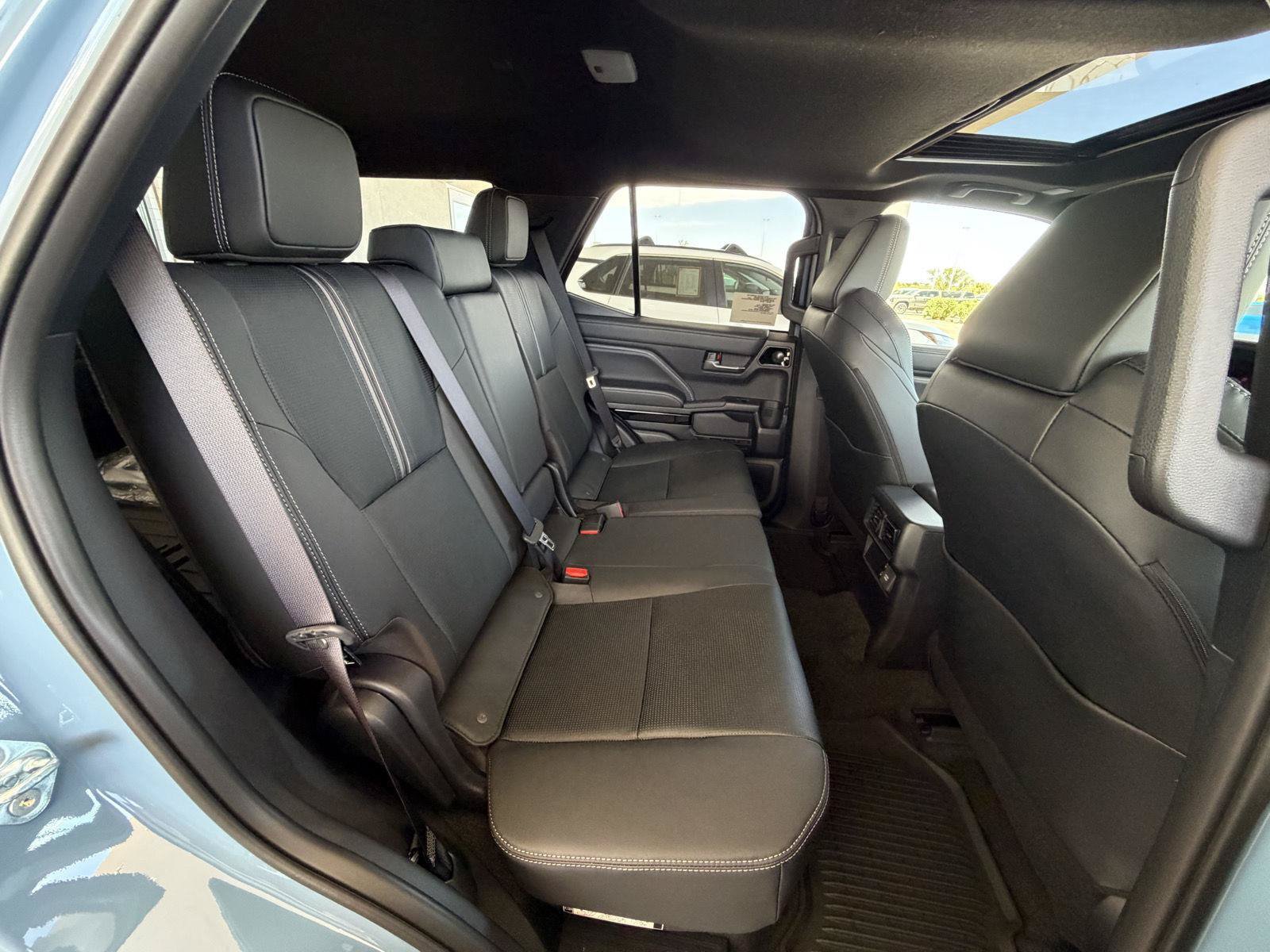 New 2026 Toyota 4Runner Limited AWD/4WD image 17
