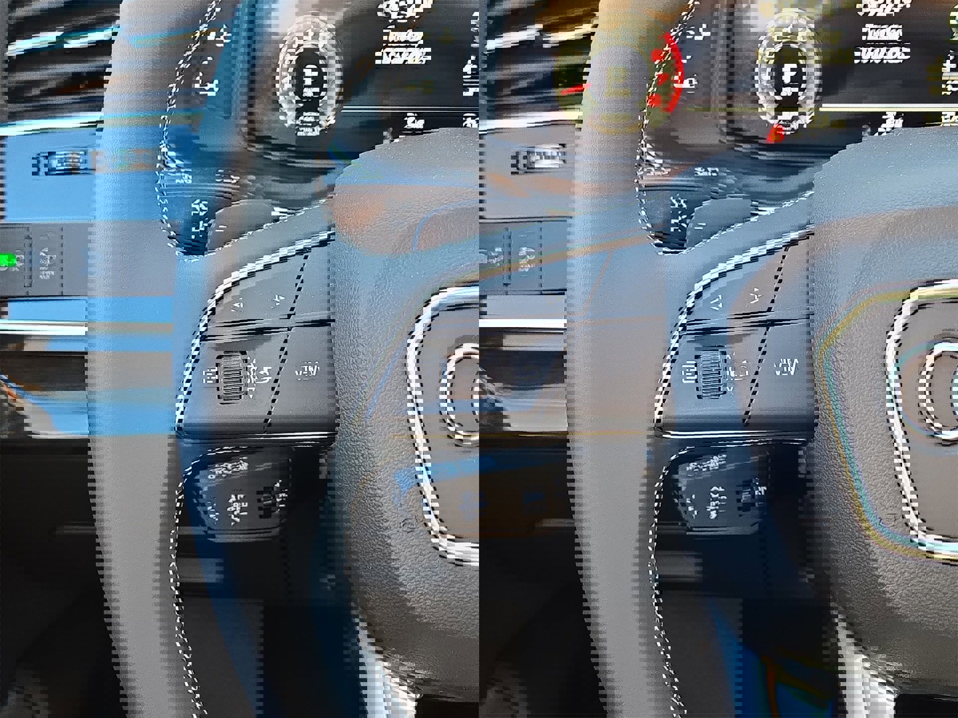 New 2026 Audi Q8 Premium image 21