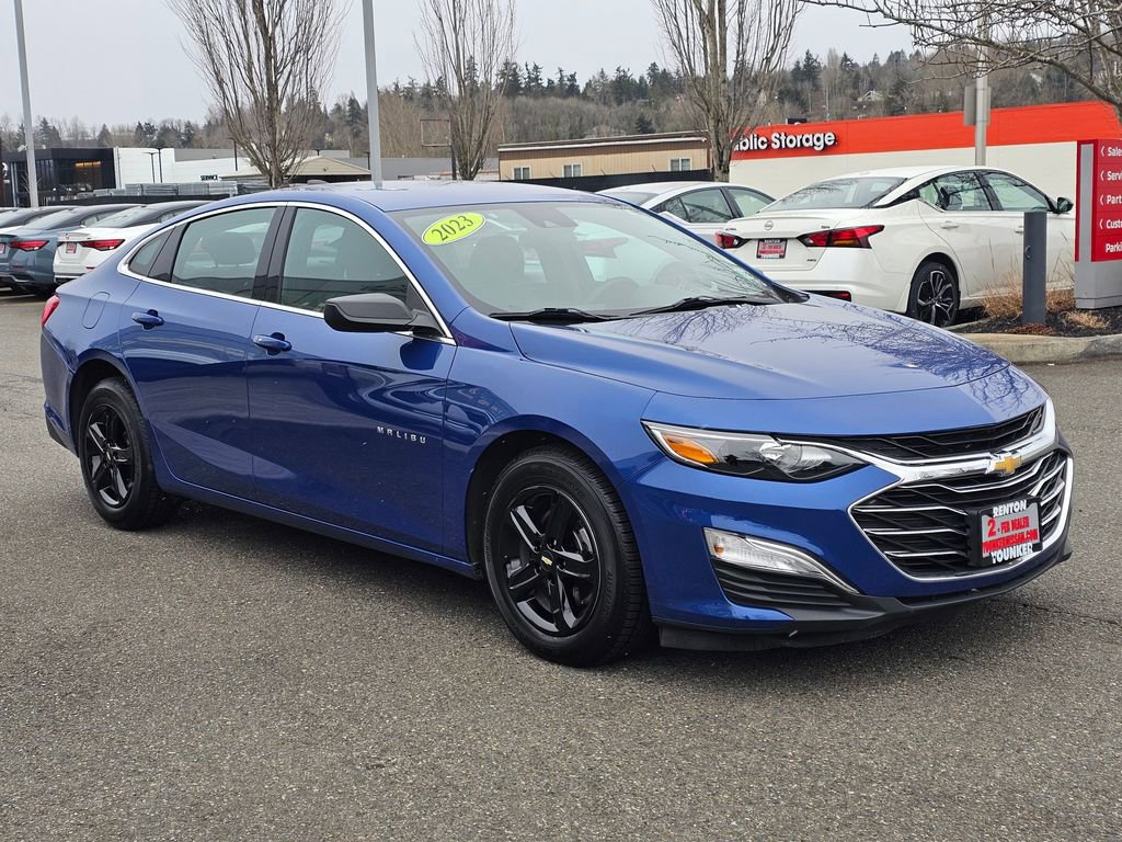 Used 2023 Chevrolet Malibu LS image 3
