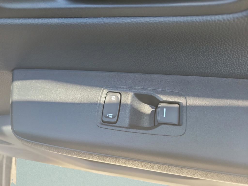 Used 2025 Honda CR-V EX image 25