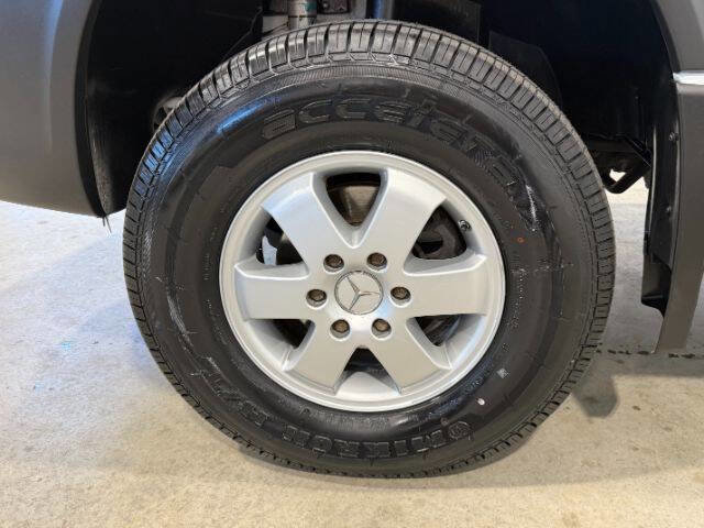 Used 2017 Mercedes-Benz Sprinter 2500 image 11