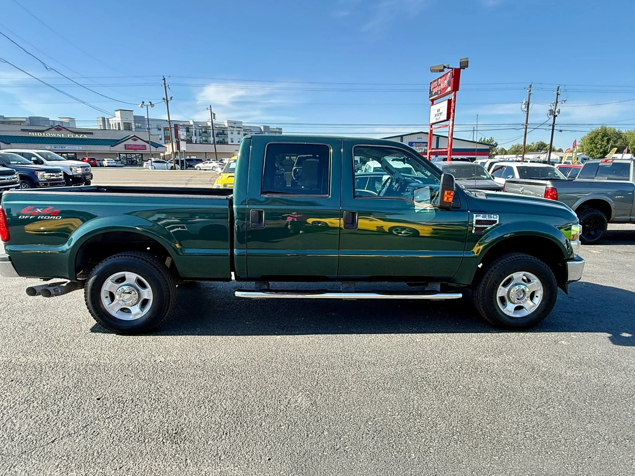 Used 2009 Ford F250 XLT AWD/4WD image 6