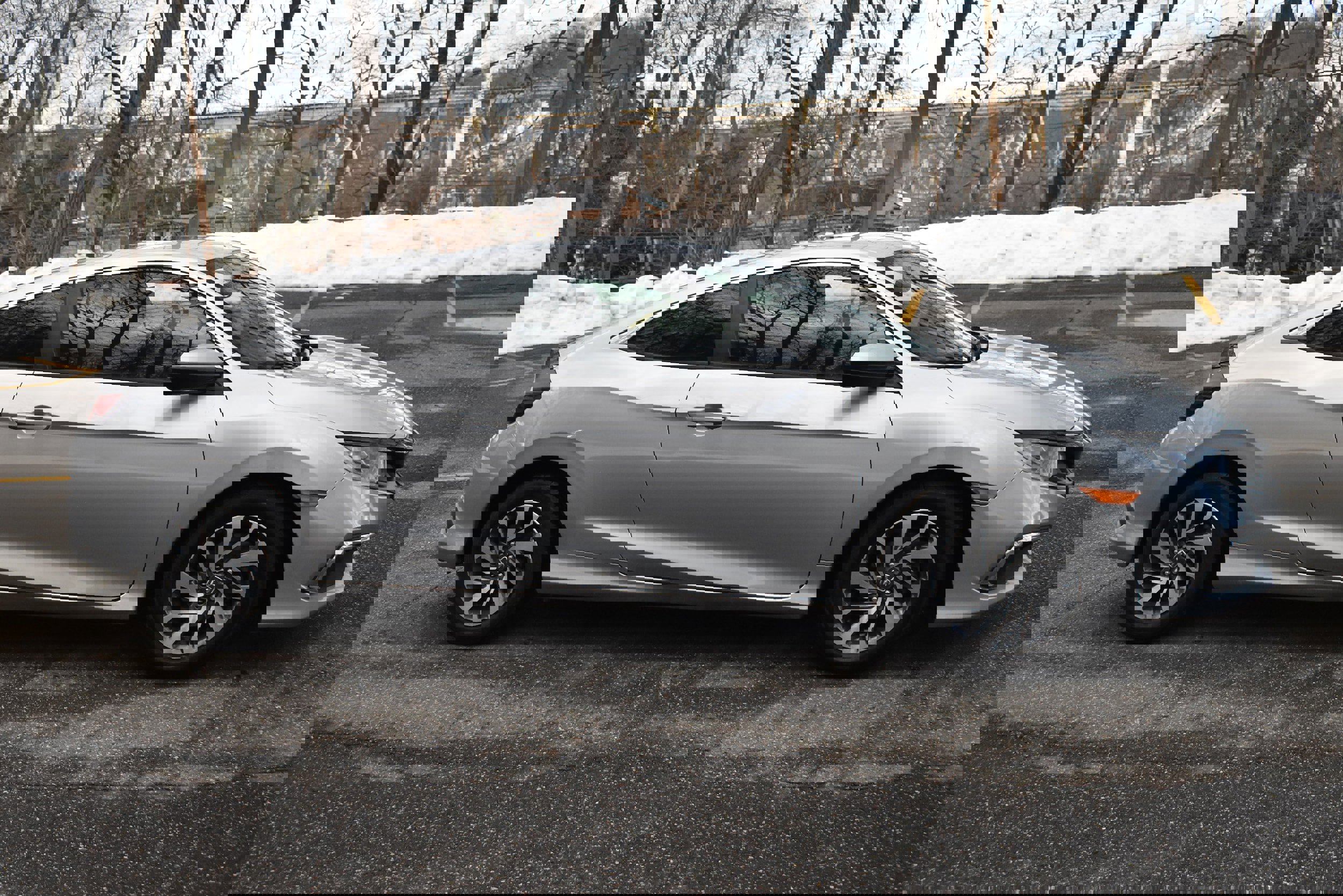 Used 2019 Honda Civic LX image 9