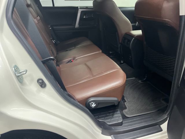 Used 2016 Toyota 4Runner Limited AWD/4WD image 29
