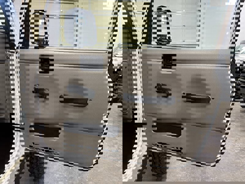 Used 2005 Jeep Wrangler Rubicon image 26