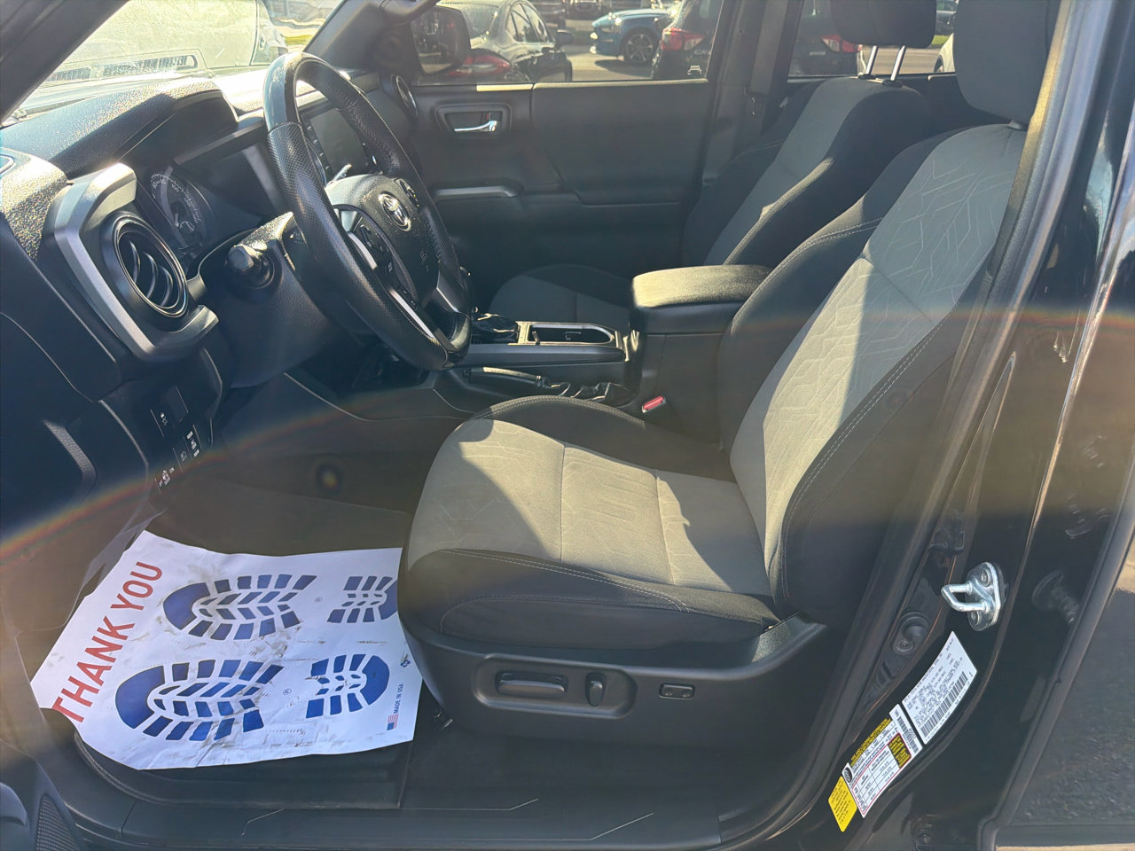 Used 2021 Toyota Tacoma TRD Off-Road w/ Technology Package image 15