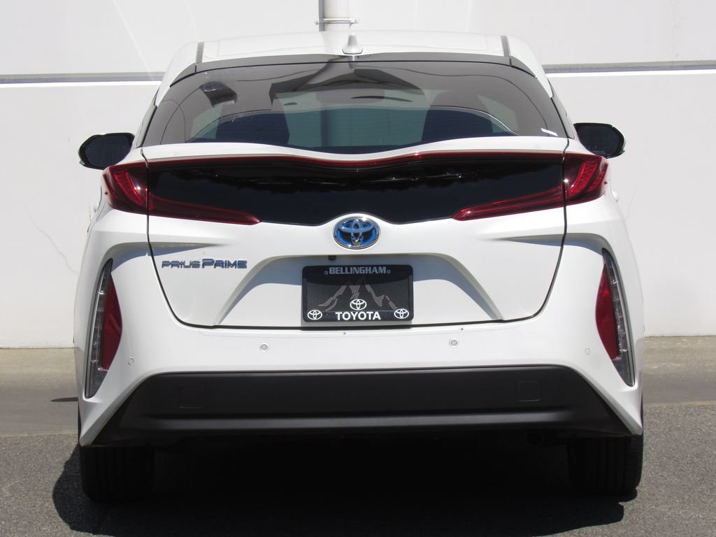 Certified 2019 Toyota Prius Prime Advanced w/ Carpet Mat Package FWD image 7