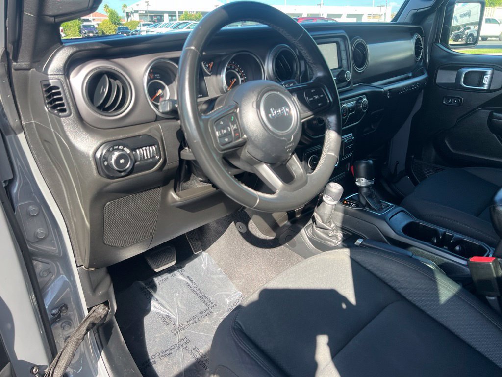 Used 2021 Jeep Wrangler Sport AWD/4WD image 12