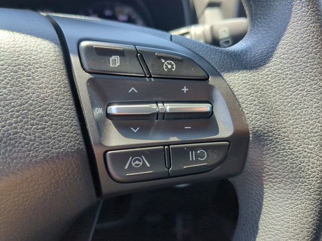 Used 2023 Hyundai Kona SEL w/ Cargo Package image 28