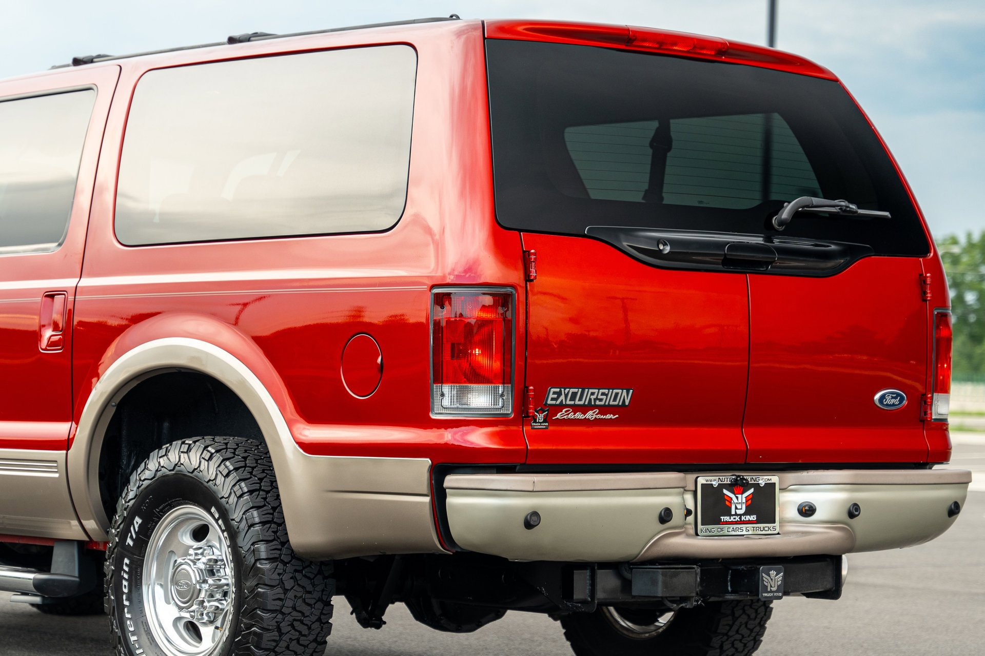 Used 2005 Ford Excursion Eddie Bauer image 10