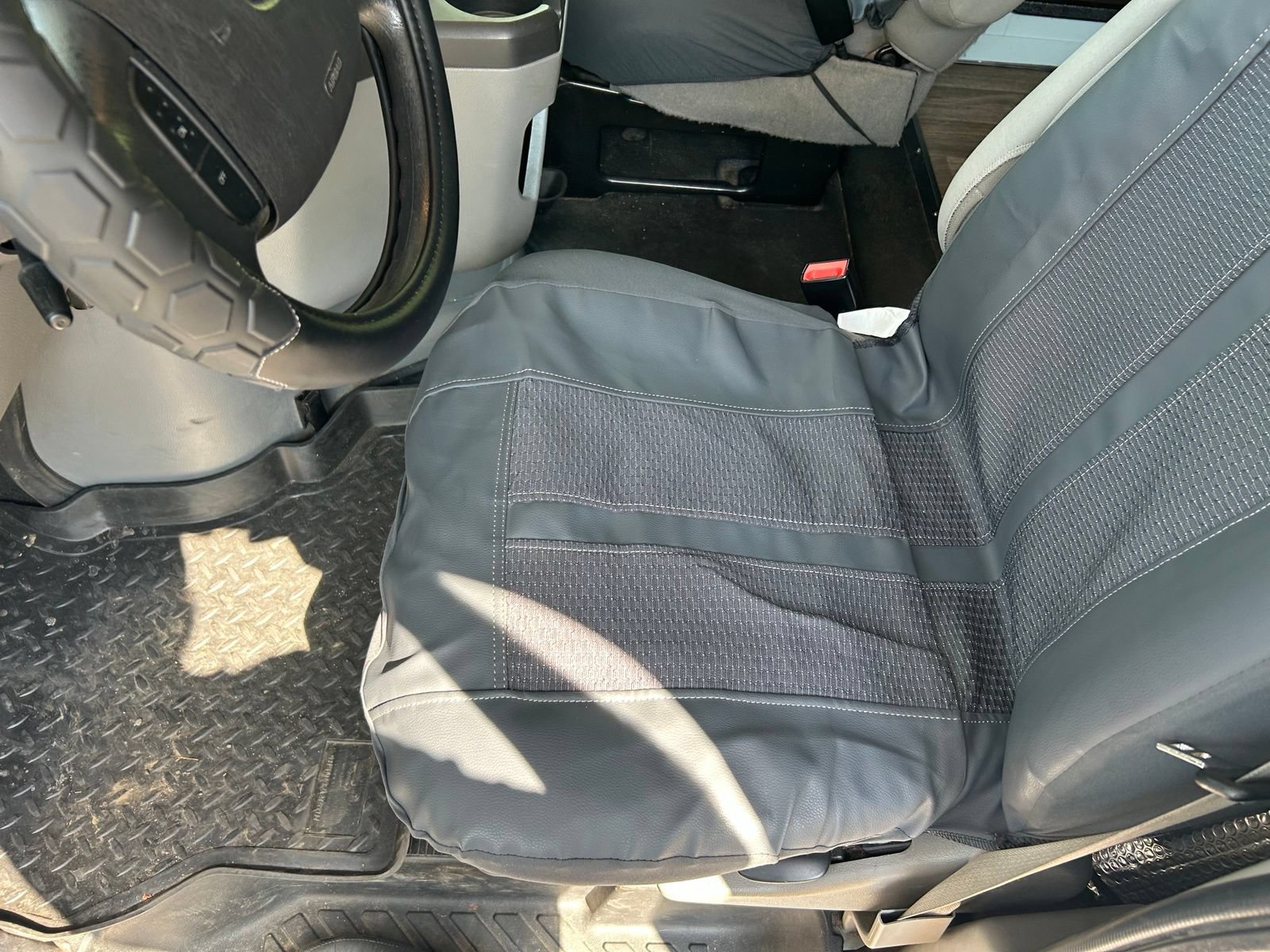 Used 2017 Ford E-350 and Econoline 350 Super Duty w/ Motorhome Prep Package RWD image 22
